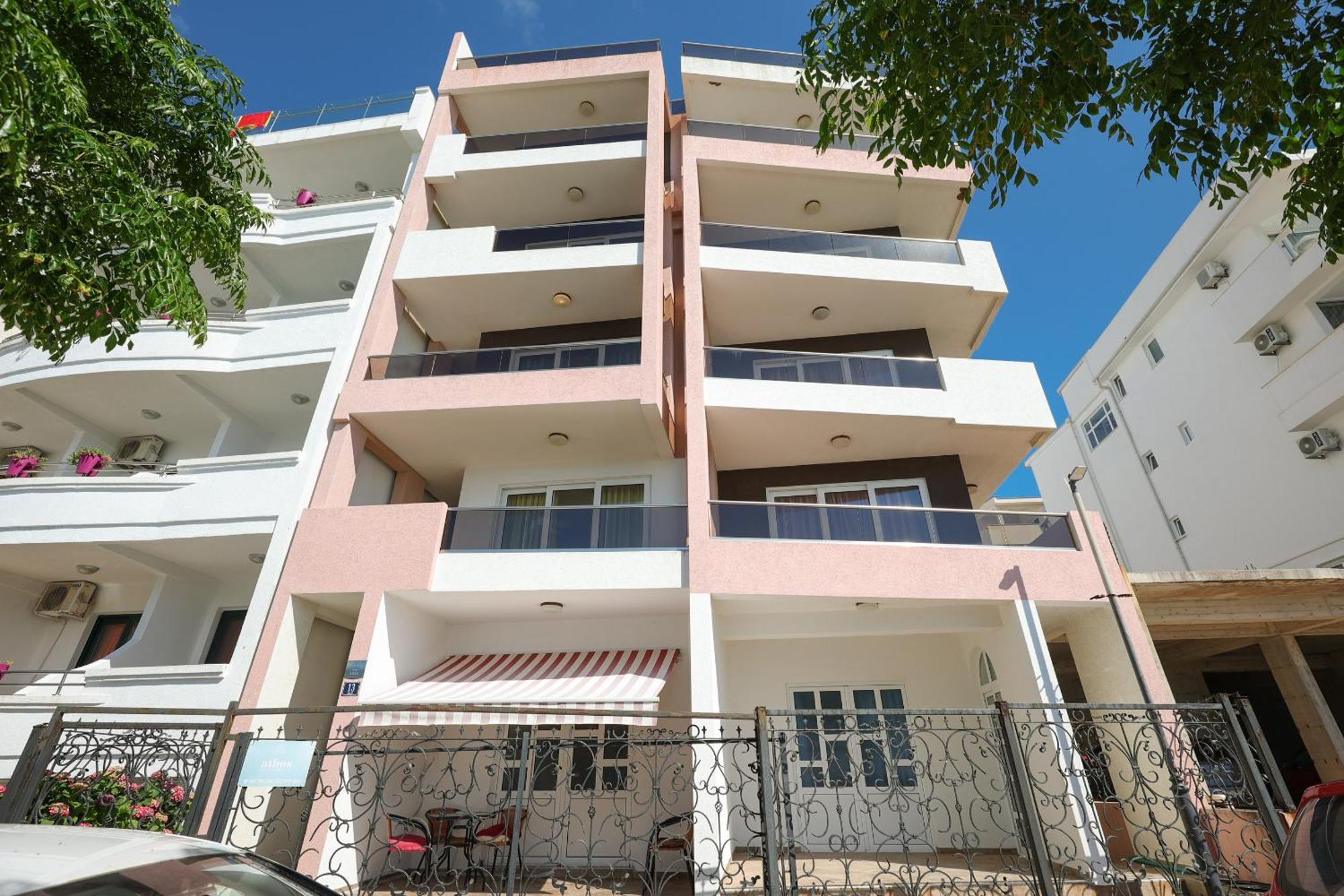 Athos Apartments Dobre Vode Dobra Voda Bagian luar foto