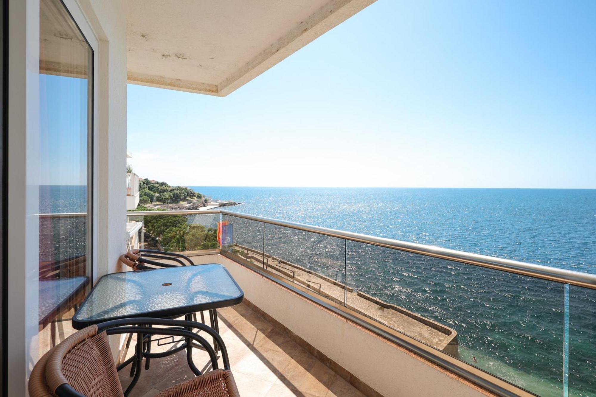 Athos Apartments Dobre Vode Dobra Voda Ruang foto