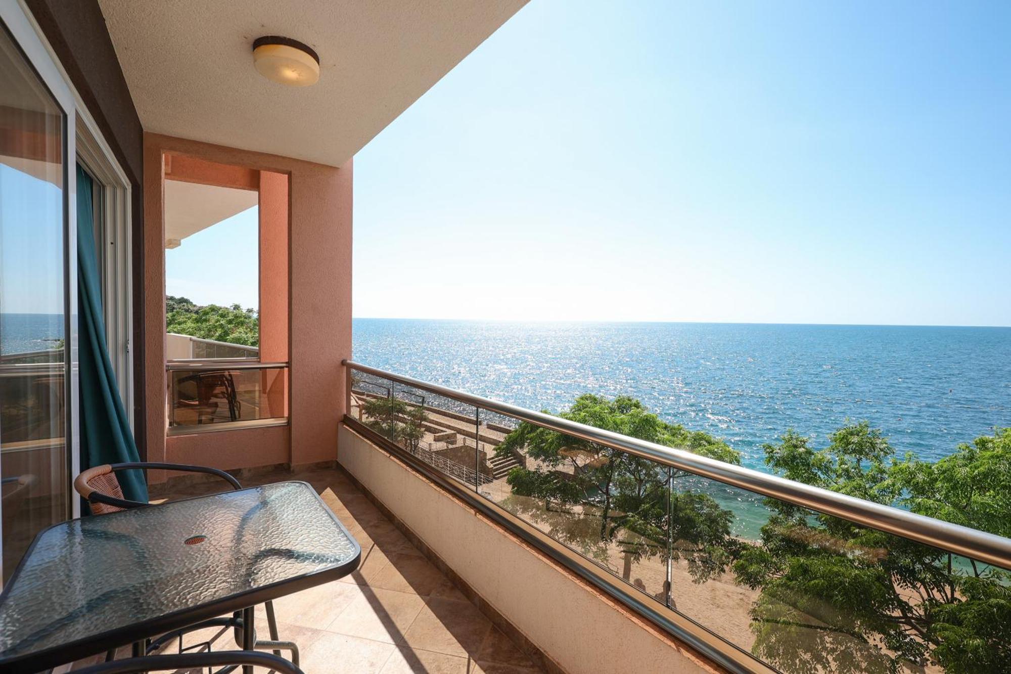 Athos Apartments Dobre Vode Dobra Voda Bagian luar foto