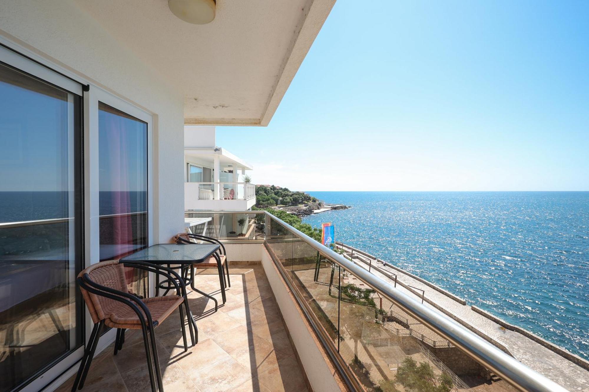 Athos Apartments Dobre Vode Dobra Voda Bagian luar foto