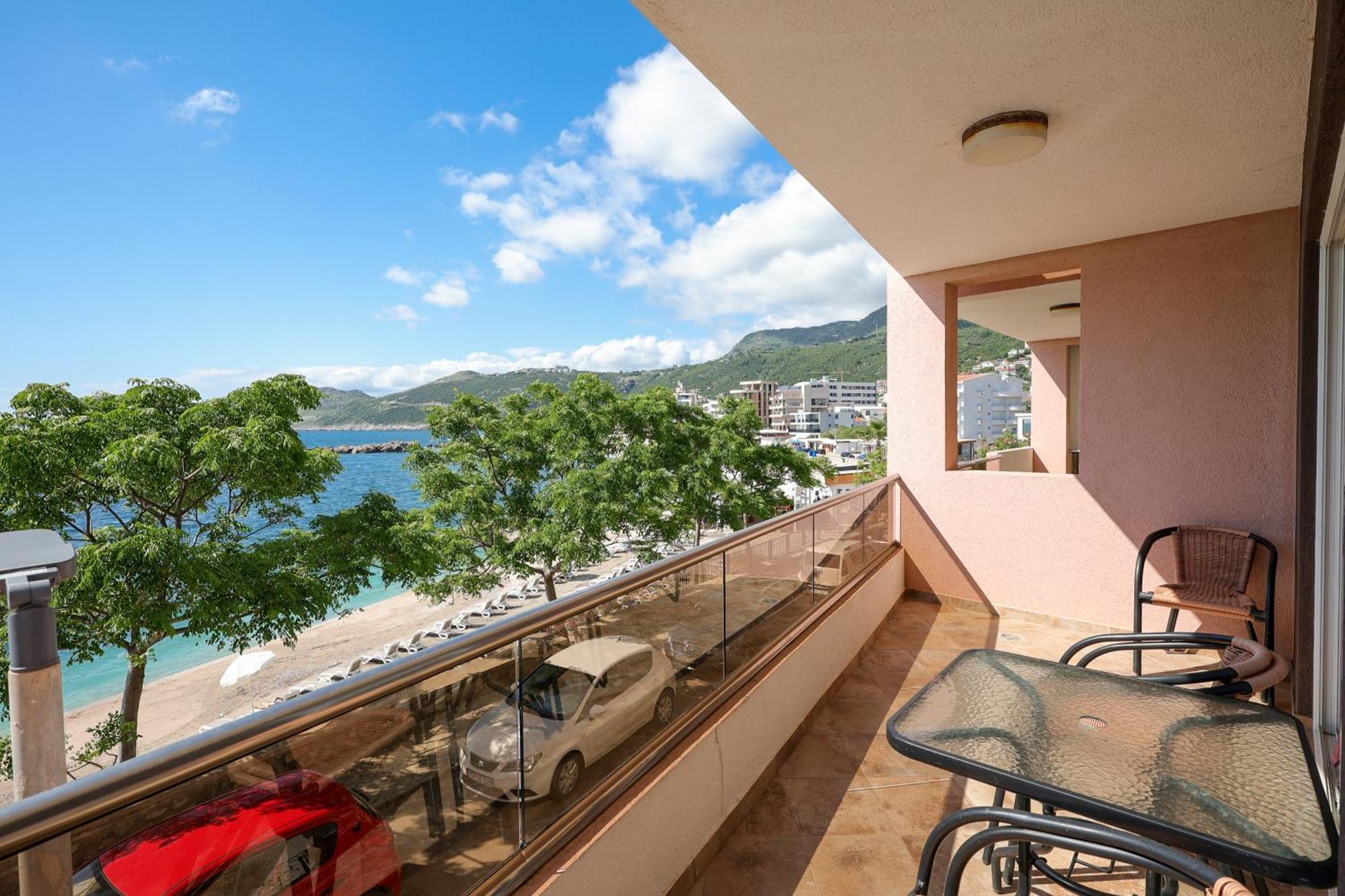 Athos Apartments Dobre Vode Dobra Voda Bagian luar foto